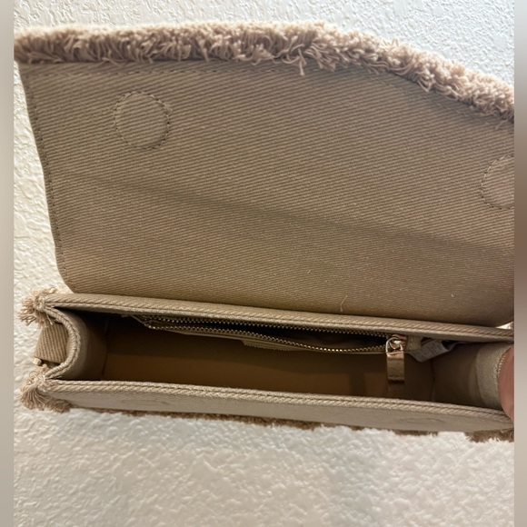 Elegant Beige Fringed Women's Bag - Picture 4 of 6